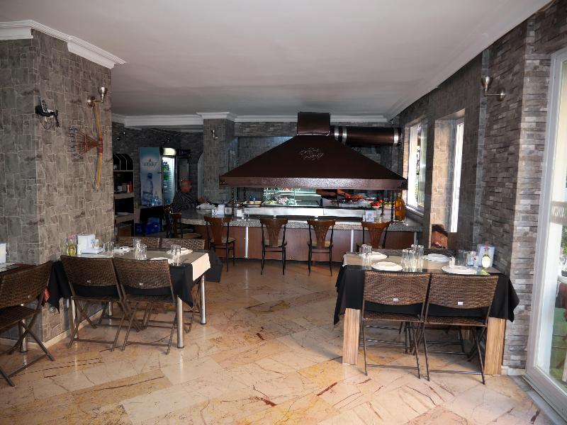Mevre Hotel Анталія Екстер'єр фото